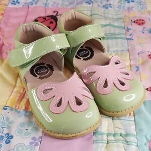 Livie & Luca Pastel Green and Light Pink Patent Leather Petals Size 10